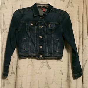 Arizona Co. Girls a large denim jacket